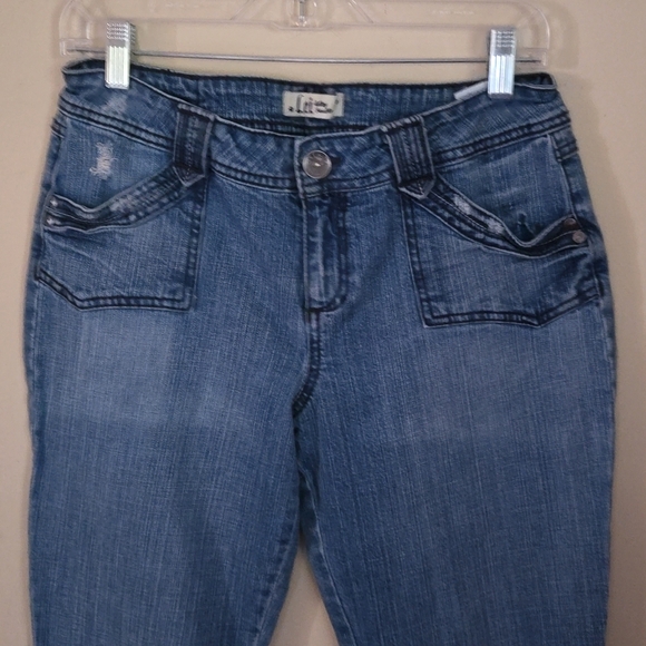 Y2K l.e.i Ashley Trouble flare leg jeans - Picture 2 of 7